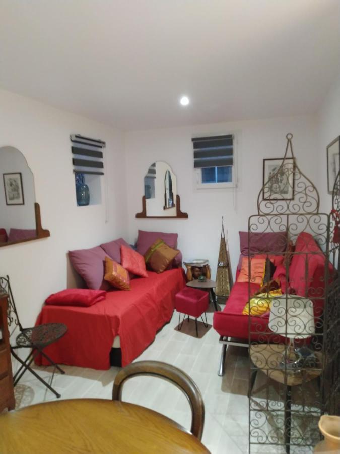 Chambre Cesar B&B- Au 1Er - Villa Chaumonty Périgueux Buitenkant foto