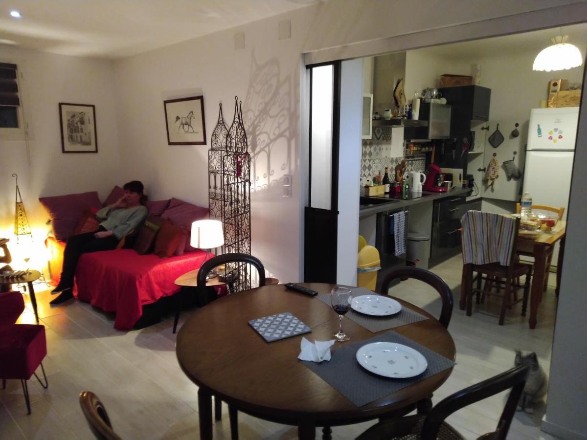 Chambre Cesar B&B- Au 1Er - Villa Chaumonty Périgueux Buitenkant foto