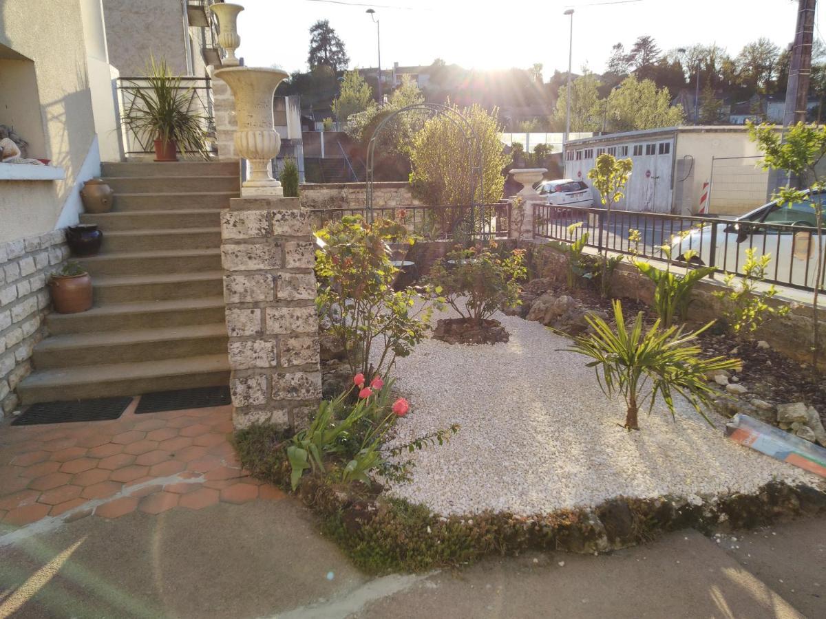 Chambre Cesar B&B- Au 1Er - Villa Chaumonty Périgueux Buitenkant foto
