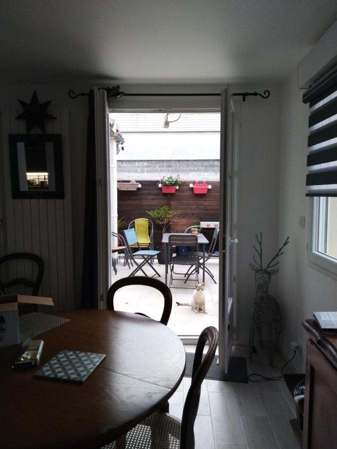 Chambre Cesar B&B- Au 1Er - Villa Chaumonty Périgueux Buitenkant foto